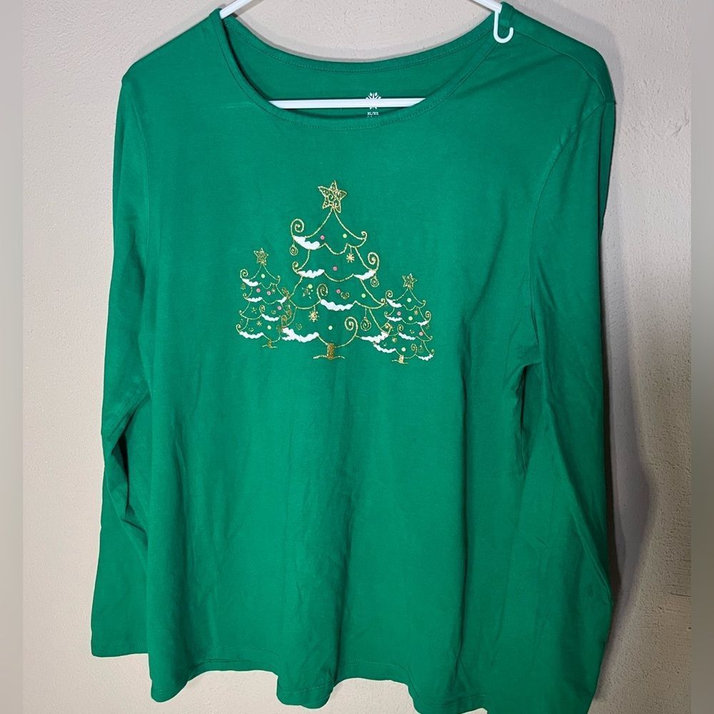 Holiday Tree T Shirt Christmas Tree Green long sleeve